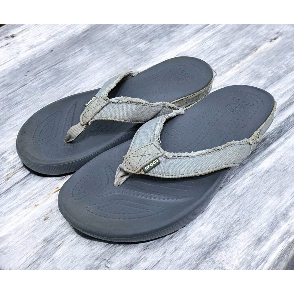 Crocs Santa Cruz Mens Size 10 Gray Distressed Casual Sandals Flip Flops